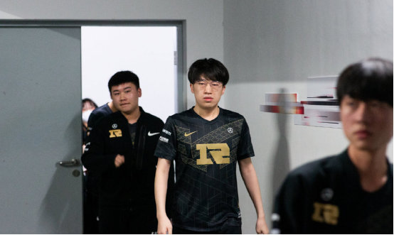 这样一位 这样一位