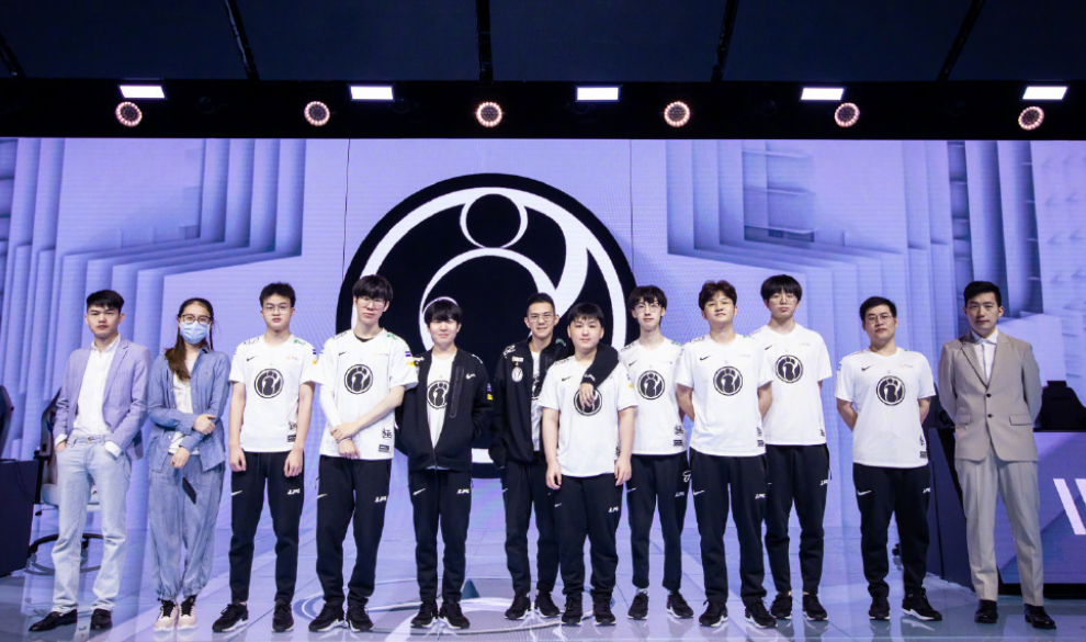 在欧洲青年 在欧洲青年