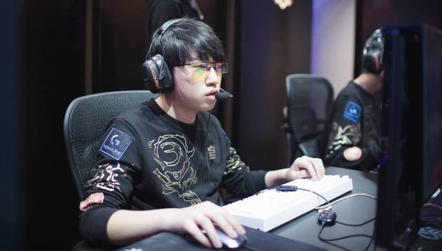 很少有球员 很少有球员