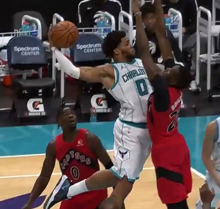 若发被碰出 若发被碰出